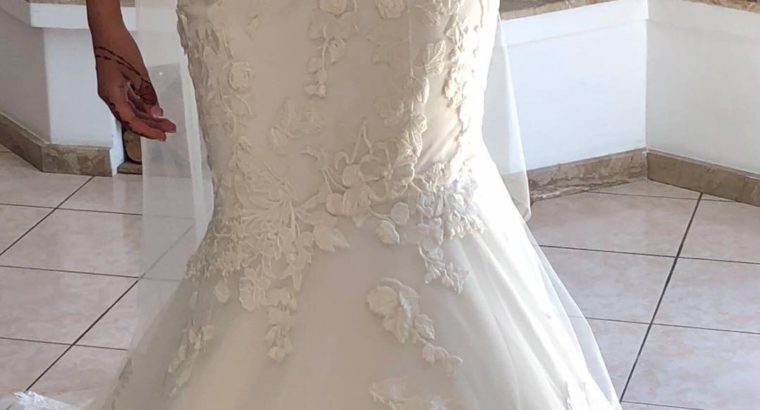 Sublime robe de mariée De la marque Milla nova